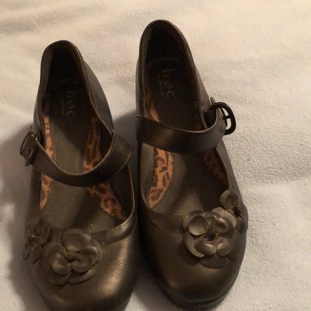 B.o.c. Heeled wedges